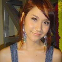 Bunga Lestari Belum Berani Adegan Panas